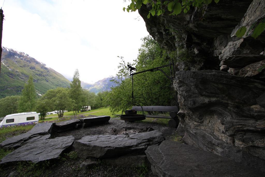 Vinje Camping Geiranger Exterior foto